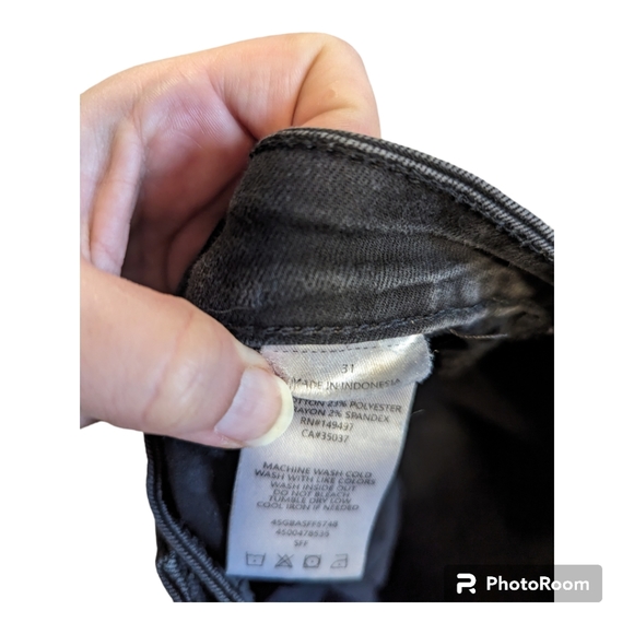 Joe's Jeans Black Distressed High Rise Cropped Ankle Jeans Women's Size 31 - Picture 6 of 6